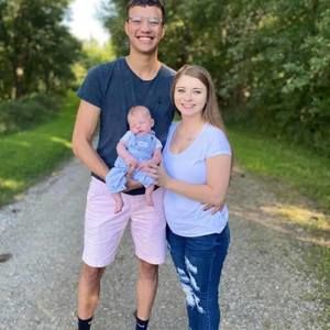 Meet your Posher, Troy